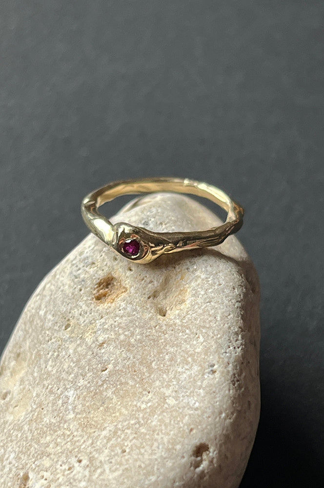 Nace Ring 9k Gold - Birthstone Ring