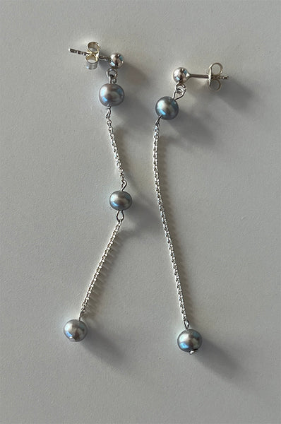 Grey Pearl Earrings