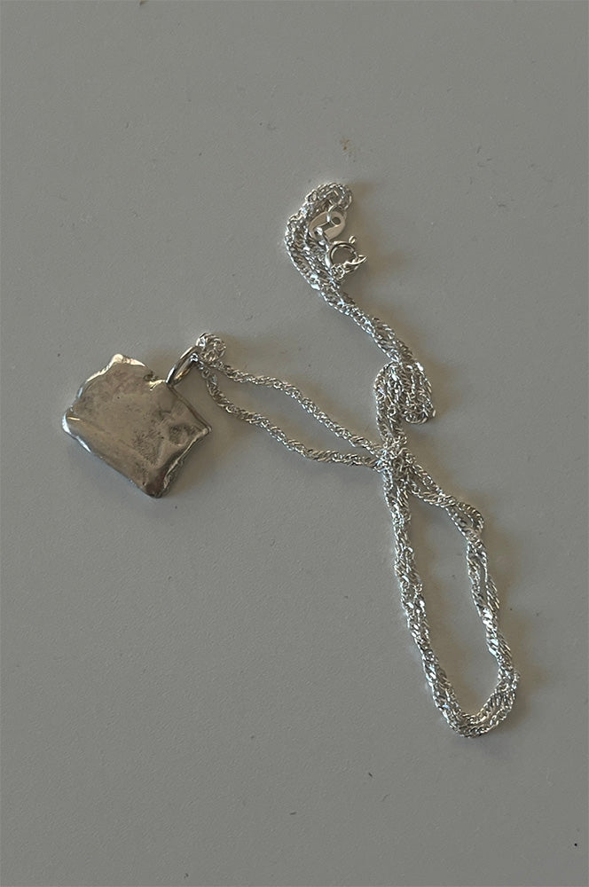 Wide Pendant + Chain