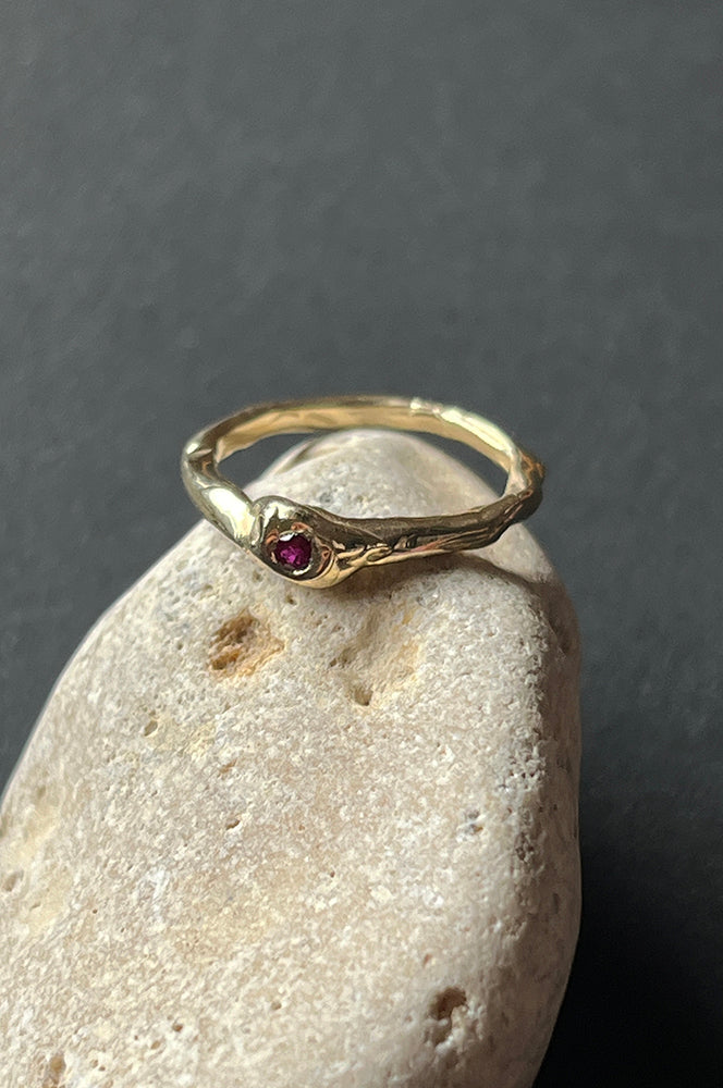 Nace Ring Gold - Birthstone Ring