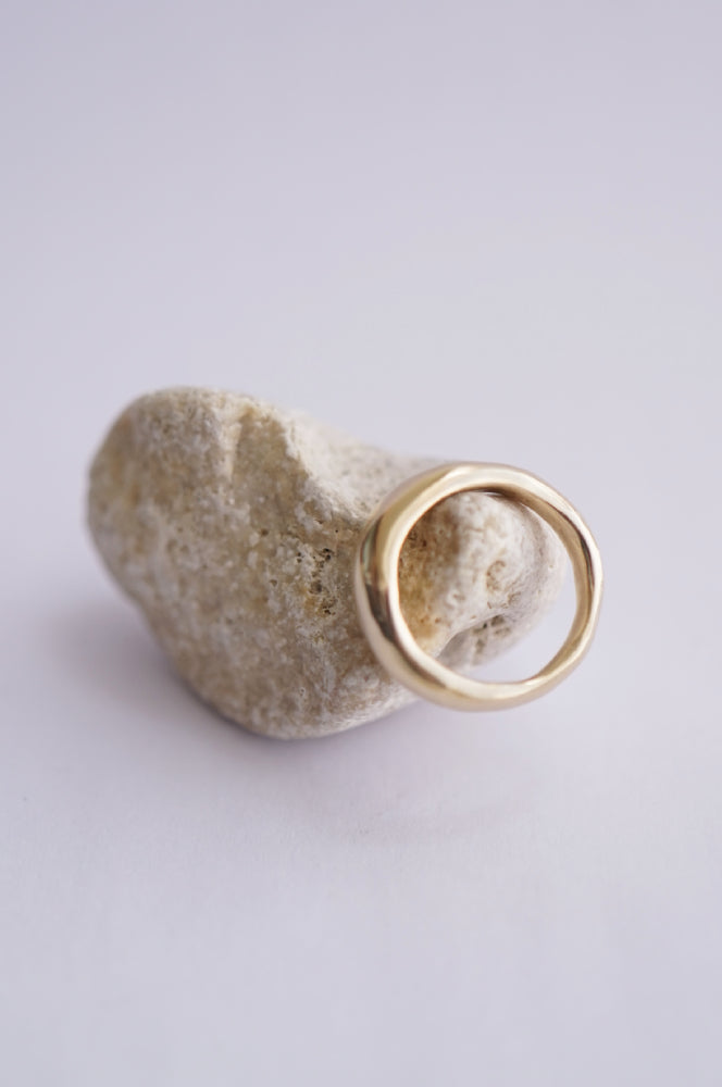 Nia Ring · 9k gold